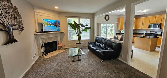 Foto del edificio - 14 Parkside Ct