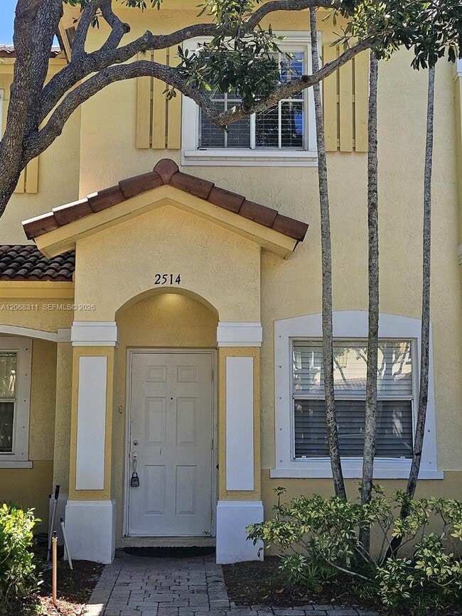 Building Photo - 2514 SW 83rd Terrace