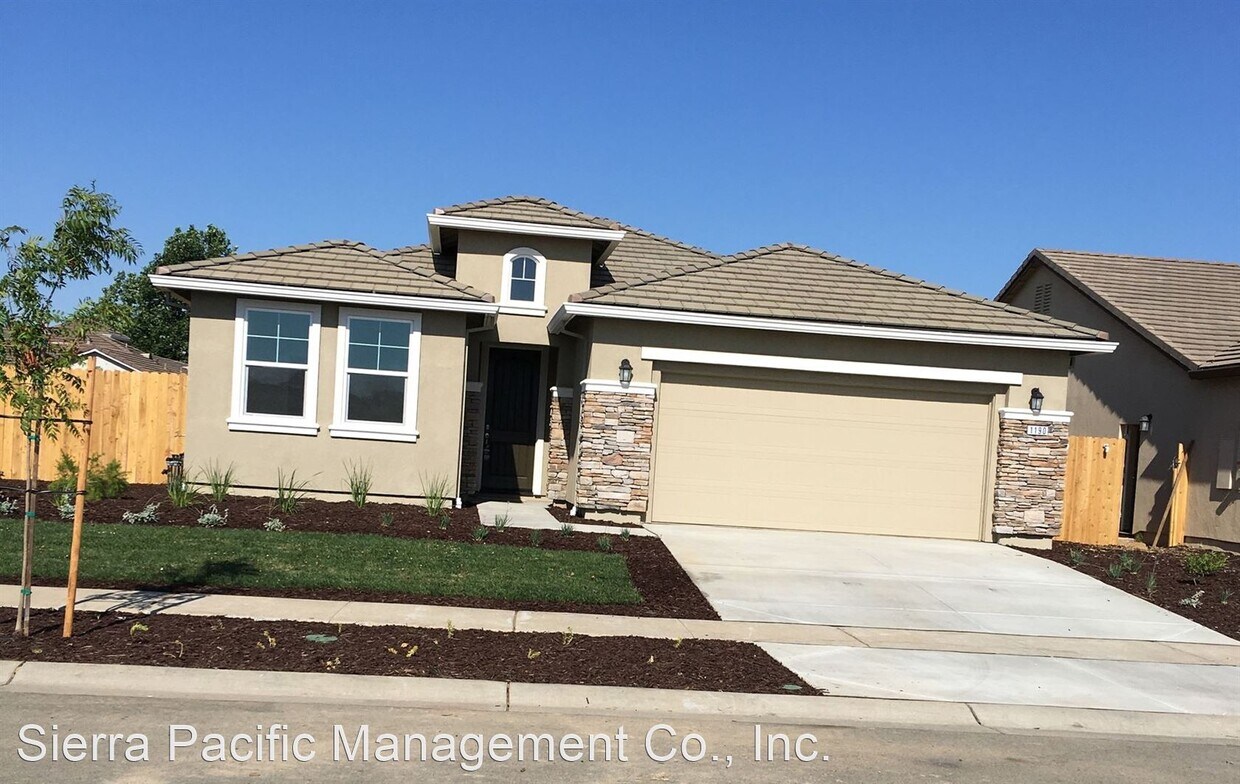 Primary Photo - 4 br, 3 bath House - 1190 Potomac Way