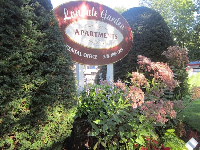 Lonvale Gardens Als Amesbury Ma Apartments Building Photo Lonvale Gardens
