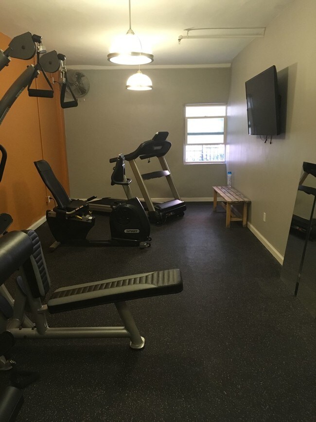 Chateau Alto Nido Apartments Apartments Los Angeles, CA