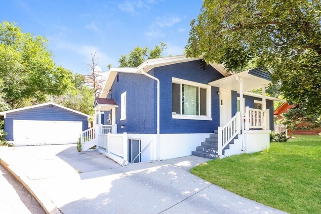 Building Photo - 2910 Orchard Cir