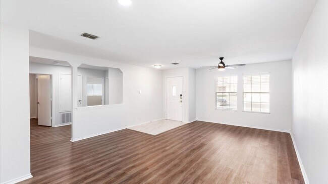 Building Photo - VISTAS OF WESTCREEK