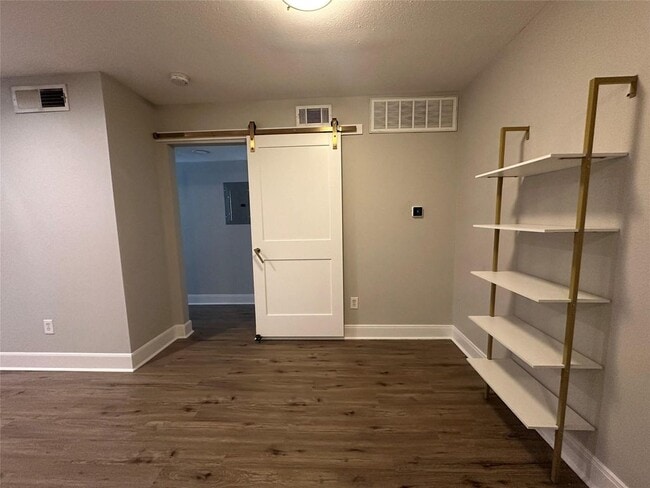 Building Photo - 2250 Bering Dr