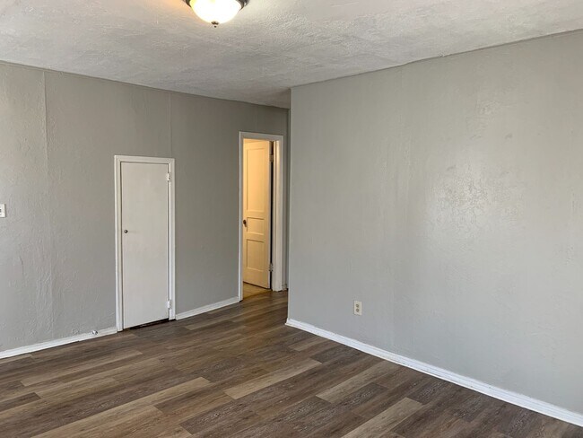 Foto del edificio - 2937 NW 45th St