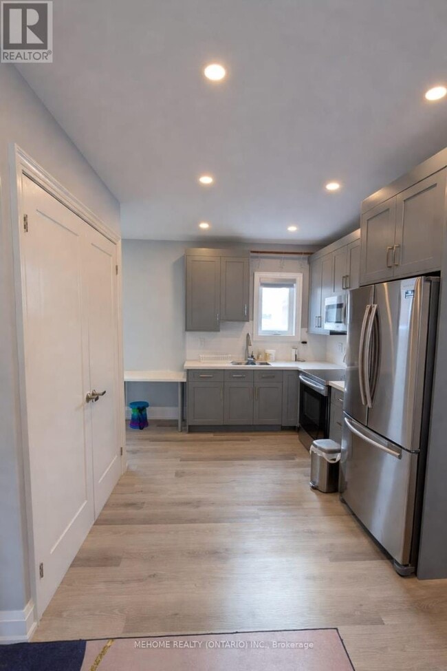 Building Photo - 15 Bellcroft Ln