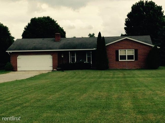 Building Photo - 3 br, 2 bath House - 7150 Hyland-Croy Road