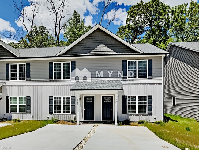 Building Photo - 3 br, 3 bath Townhome - 741 Hillside St