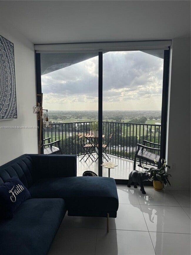 Foto del edificio - 5252 NW 85th Ave