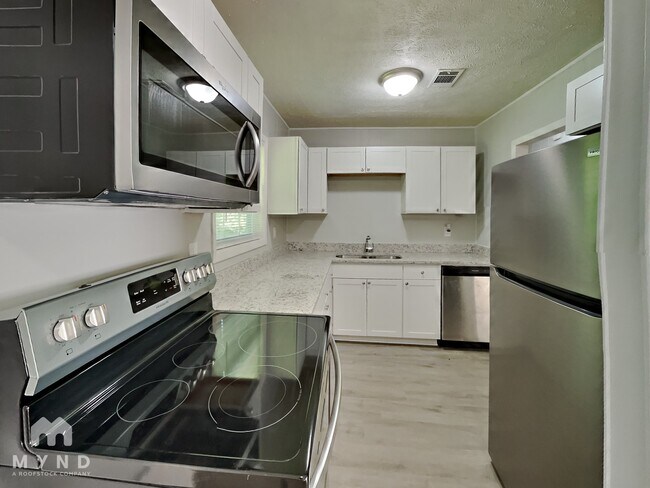 Foto del edificio - 10122 Allen Dr SW