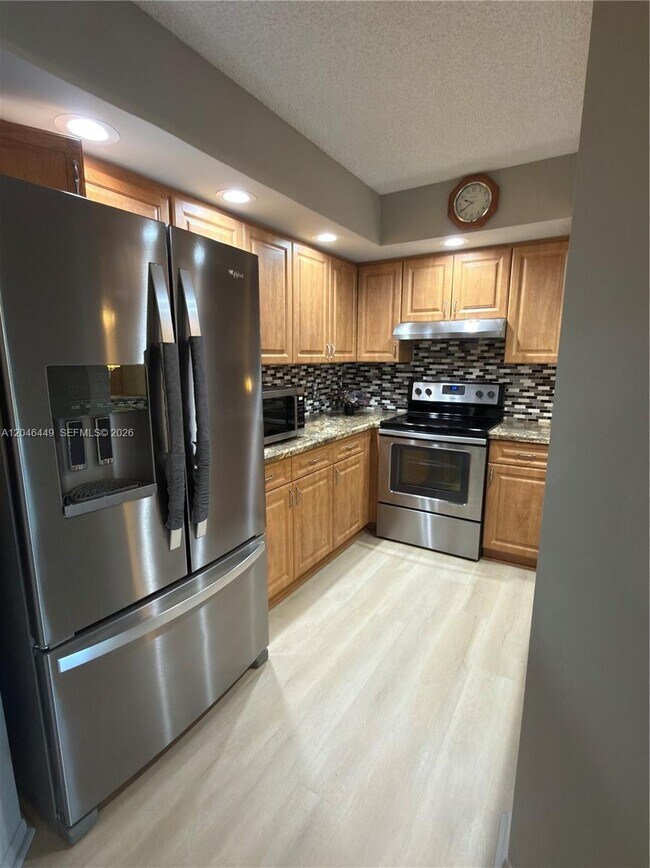 Foto del edificio - 1300 SW 125th Ave