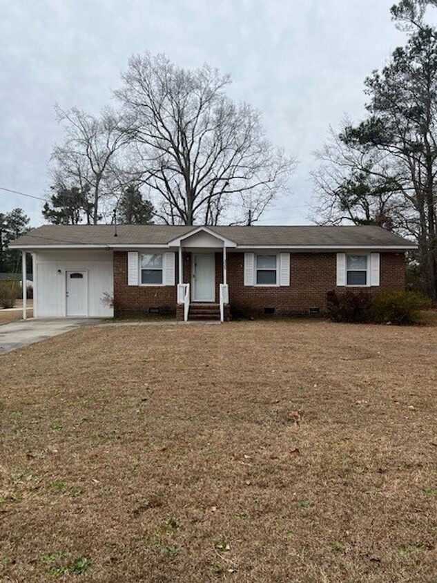 325 McIver St, Red Springs, NC 28377 - House Rental in Red Springs, NC ...