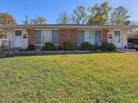 622 located on the left - 622 San Gabriel Pl