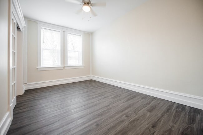 2BDR - Living Room - 349 Daly Apartment