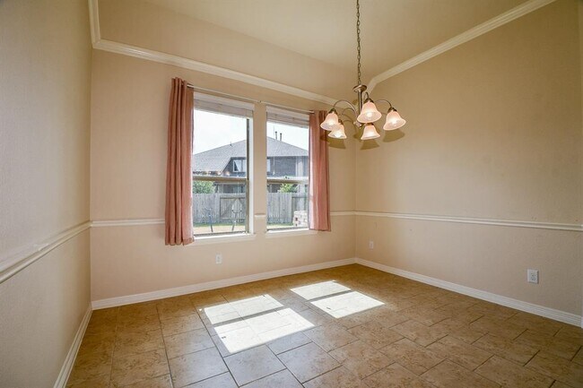 Building Photo - 27403 Bentridge Park Ln