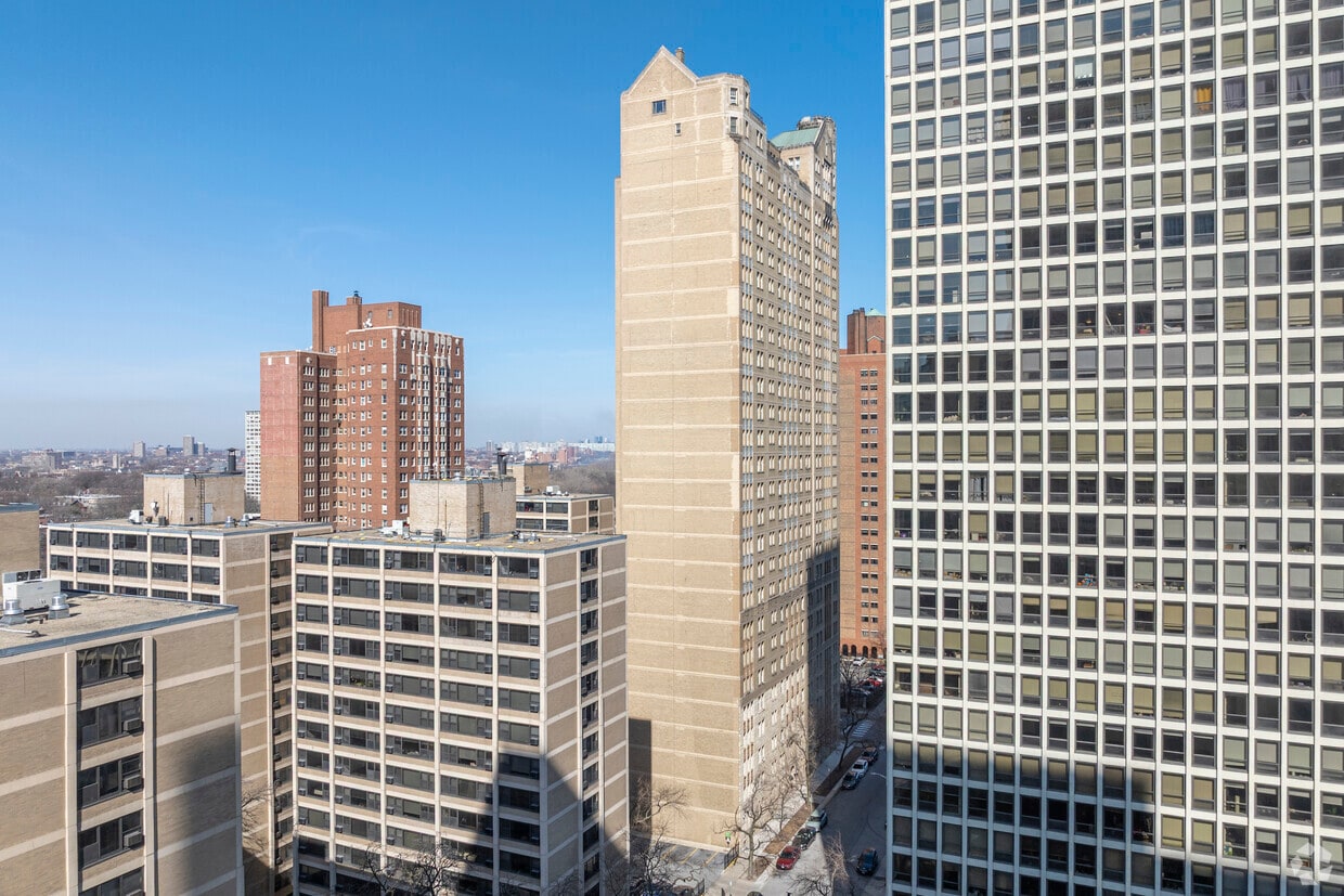 Primary Photo - Kenwood Condo
