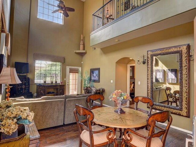 Foto del edificio - 4310 Capistrano Ave