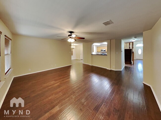 Foto del edificio - 8930 Wolff Vista