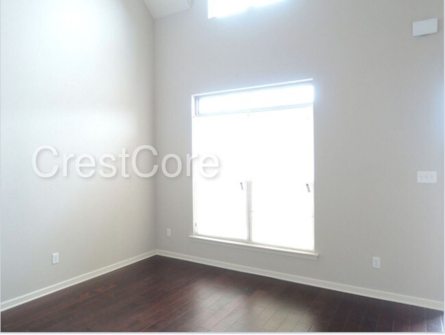 Building Photo - 7501 Bronze Dr