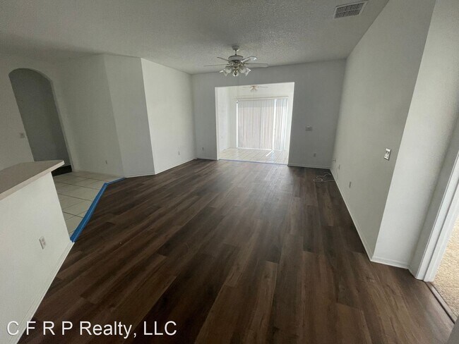 Building Photo - 4 br, 3 bath House - 13707 Sunshowers Circle