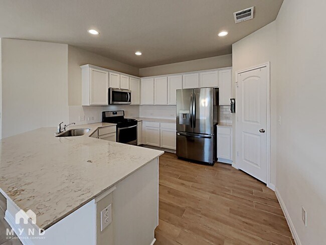 Foto del edificio - 2444 Lobo Landing Cove