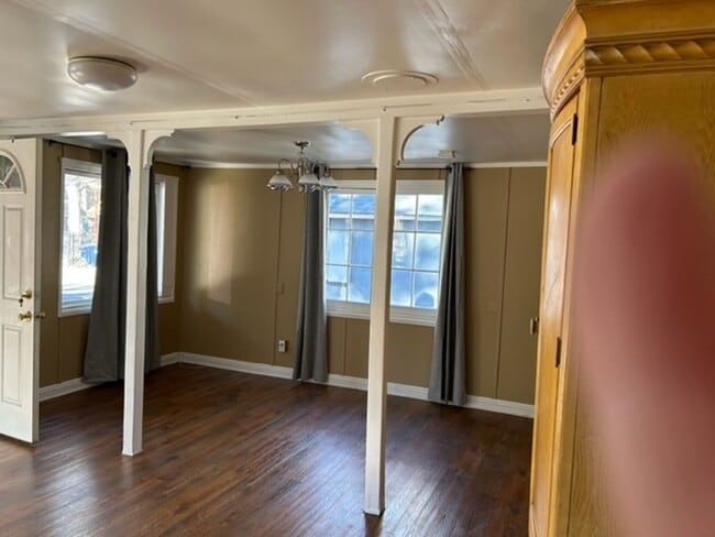 Building Photo - 1 bed 1 bath
