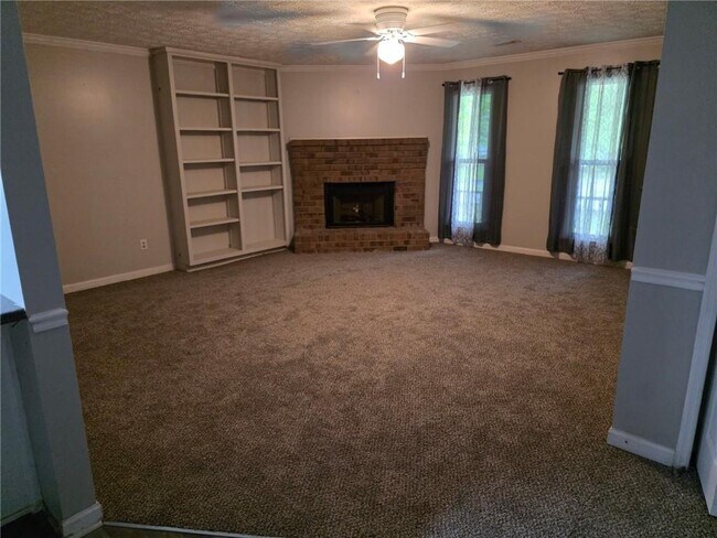 Building Photo - 9536 Winding Way Ln
