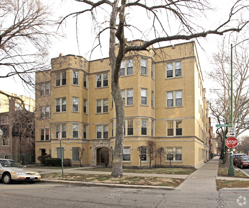Foto del edificio - 6201-6205 N Claremont Ave