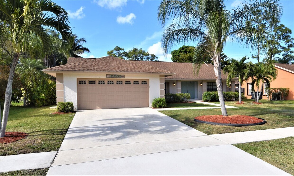 12263 Lacewood Ln House Rental in Wellington, FL