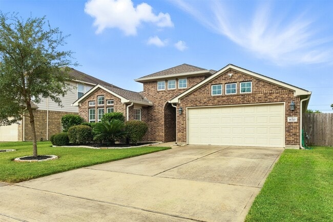 Building Photo - 16327 Tyler Reach Dr