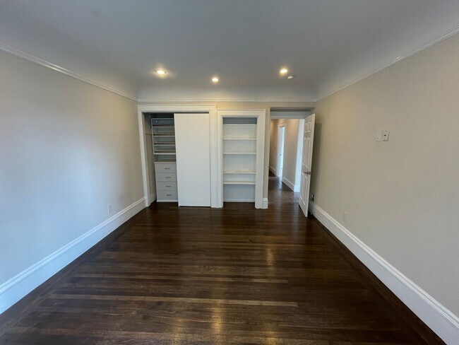 Foto del edificio - Outside Leasing - SF