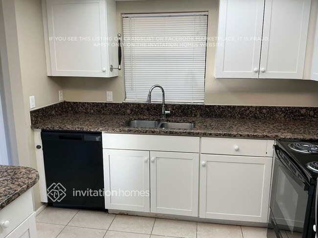 Foto del edificio - 1435 SE 12th St