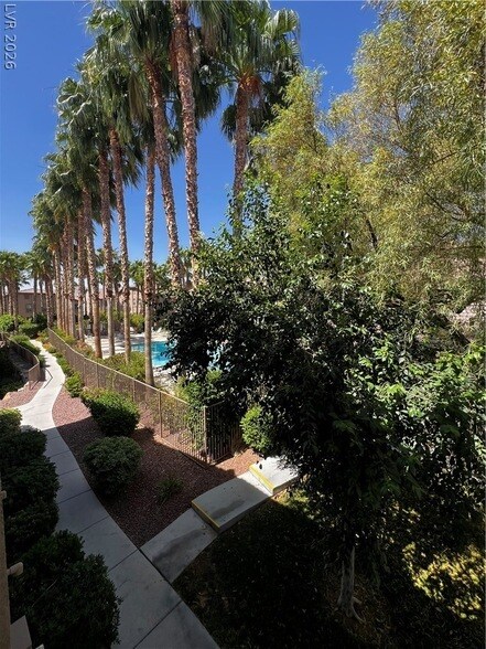 Building Photo - 8985 S Durango Dr