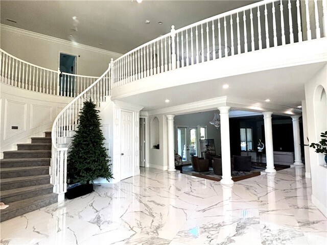 Building Photo - 2878 Oak Knoll Dr