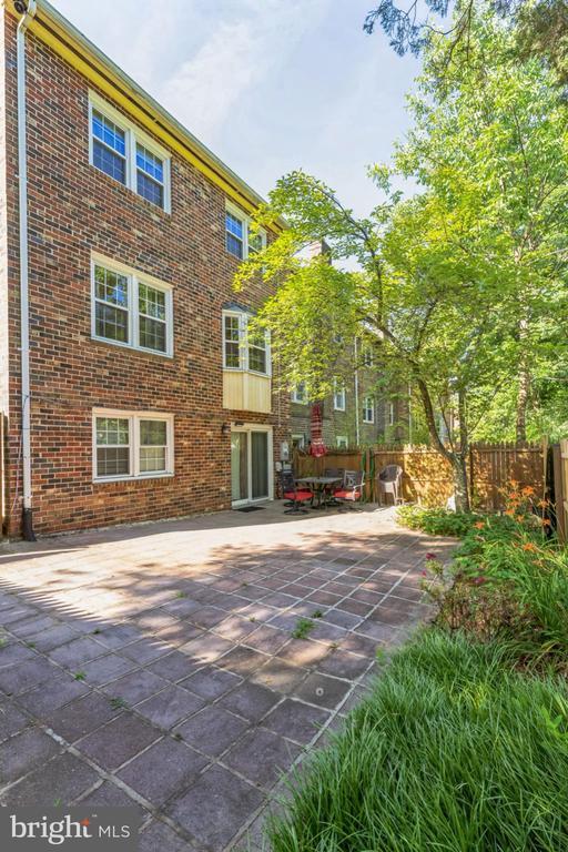 Building Photo - 4600 Linmar Ct
