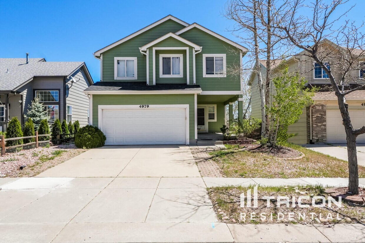 Primary Photo - 4979 Laredo Ridge Dr