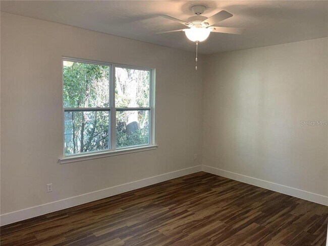 Foto del edificio - 540 NW 30th Ave