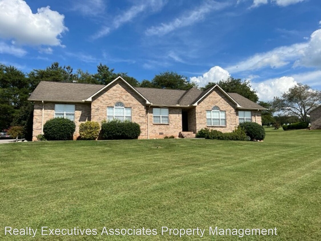 Primary Photo - 4 br, 2.5 bath House - 1201 Heartland Drive