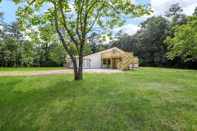 Building Photo - 527 FM 787