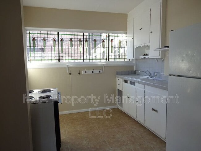 Building Photo - 1631 S 500 E