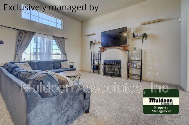 Foto del edificio - 1470 E Purcell Blvd