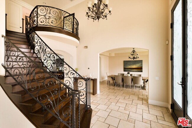 Foto del edificio - 4822 Valjean Ave