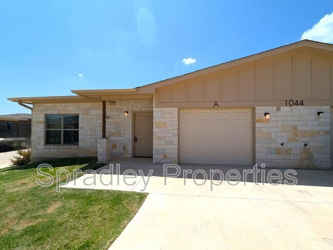 Building Photo - 1044A Hibiscus Dr