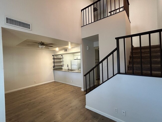 Building Photo - Springdale Condo