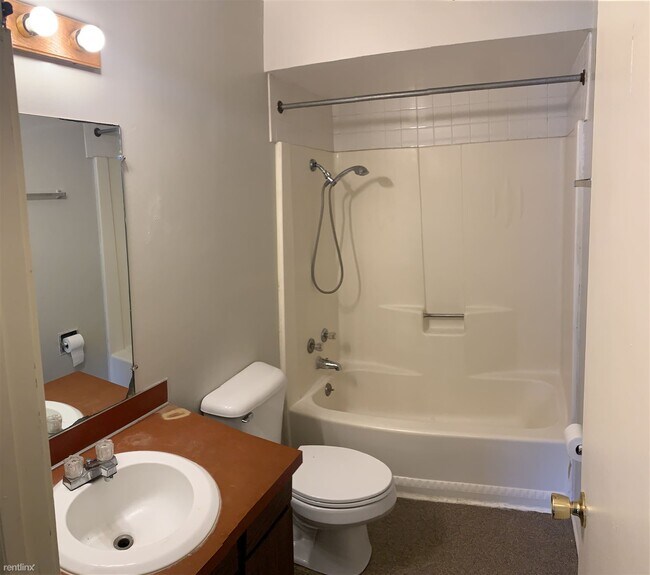 Foto del edificio - 5 br, 1 bath Duplex - 5223 Rich St