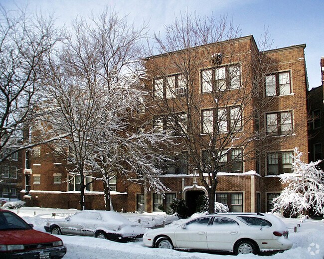 Foto del edificio - 1258-1260 W Loyola Ave
