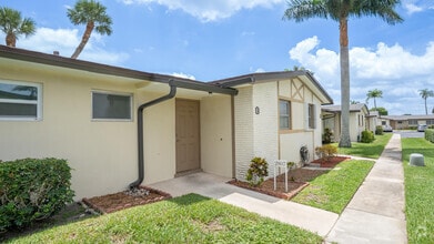 Building Photo - 2807 Ashley Dr W