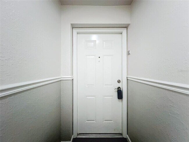 Building Photo - 115 Pompano Dr SE