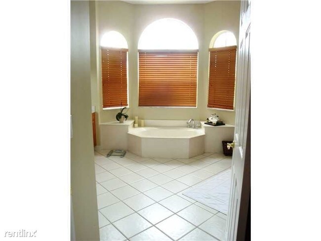 Foto del edificio - 15725 SW 49th Ct