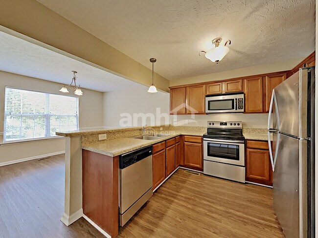Foto del edificio - 2053 Leefield Dr